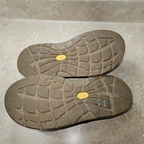 Chaco Shoes Mens Size 9 Suede Leather Sandals Closed Toe Vibram‎ Sole Outdoor main image 6